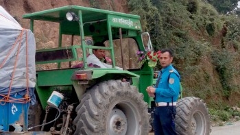 बैतडीमा ट्राफिक नियम उल्लंघन गर्ने ३८ सय बढी सवारीसाधन कारबाहीमा